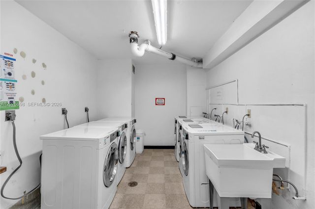 4101 Pine Tree Drive 1105, Miami Beach, FL 33140
