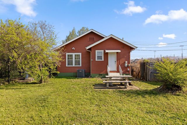 1920 Kirby Avenue, Chattanooga, TN 37404