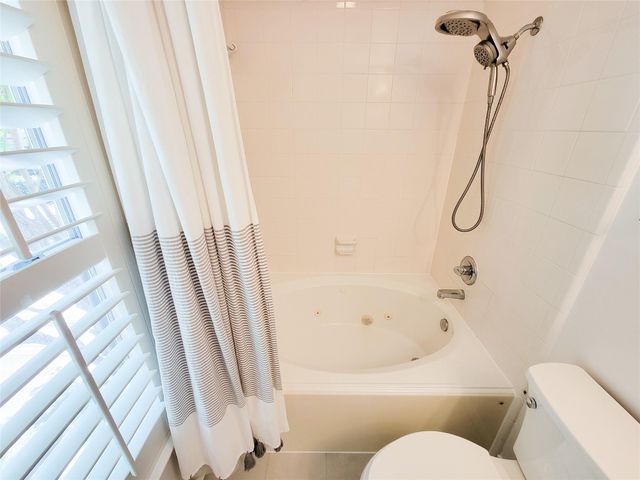 75 Dennis Street, Houston, TX 77006