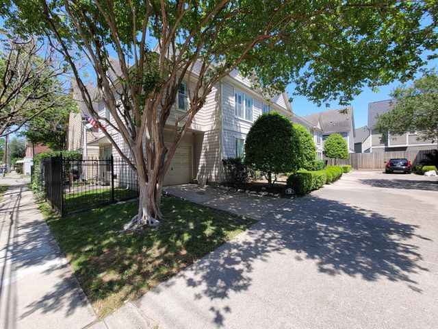 75 Dennis Street, Houston, TX 77006