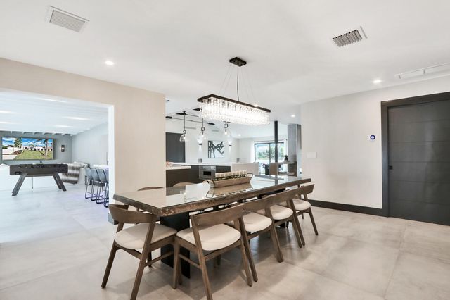 441 S Lyra Circle, Juno Beach, FL 33408