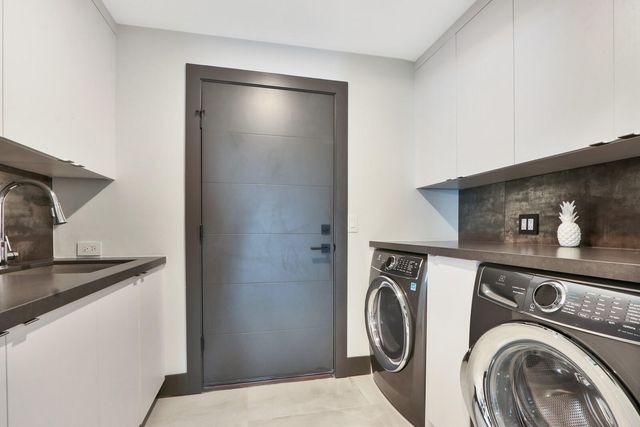 441 S Lyra Circle, Juno Beach, FL 33408