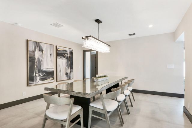 441 S Lyra Circle, Juno Beach, FL 33408