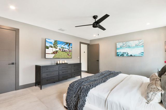 441 S Lyra Circle, Juno Beach, FL 33408