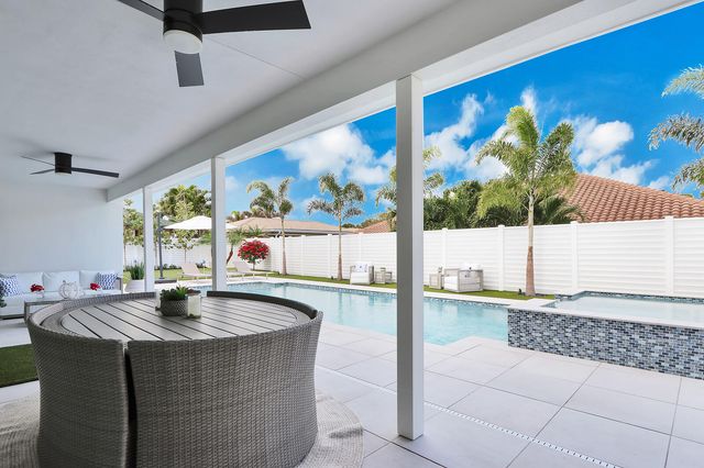 441 S Lyra Circle, Juno Beach, FL 33408