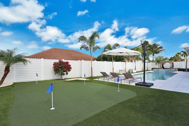 441 S Lyra Circle, Juno Beach, FL 33408