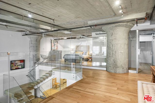 1855 Industrial Street 112, Los Angeles, CA 90021