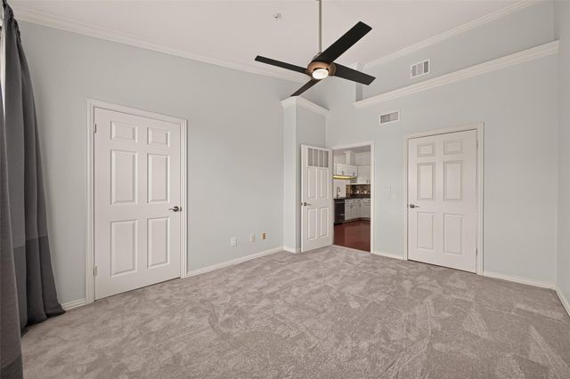 2111 Welch Street B306, Houston, TX 77019