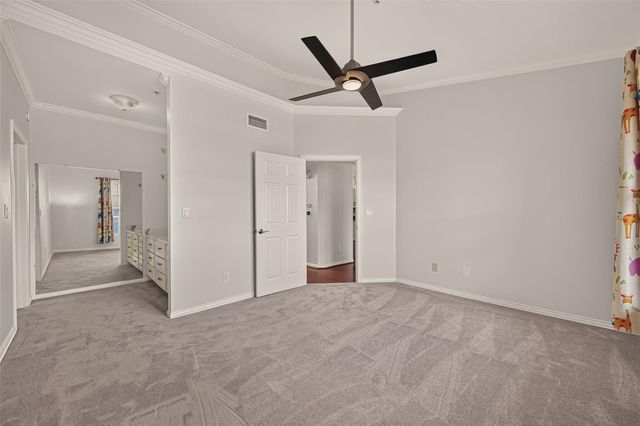 2111 Welch Street B306, Houston, TX 77019