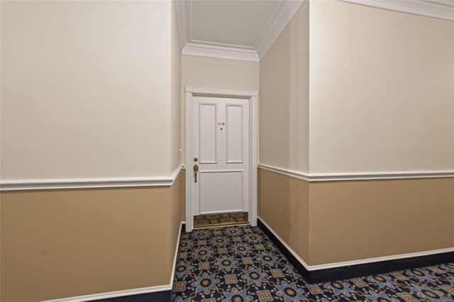 2111 Welch Street B306, Houston, TX 77019