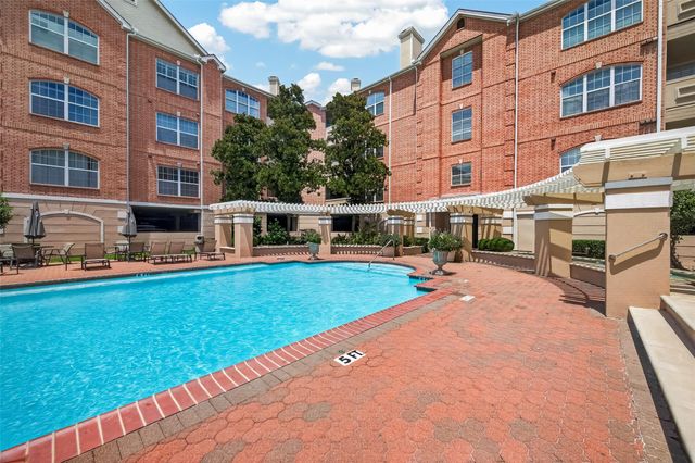 2111 Welch Street B306, Houston, TX 77019