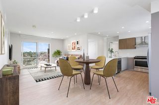 11837 Mayfield Avenue PH5, Los Angeles, CA 90049