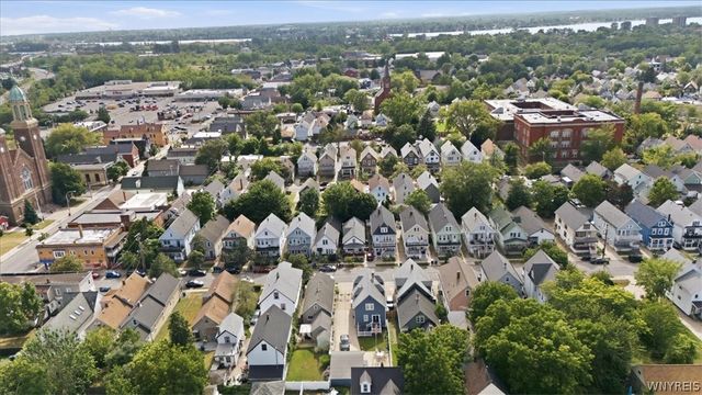 82 Peter Street, Buffalo, NY 14207