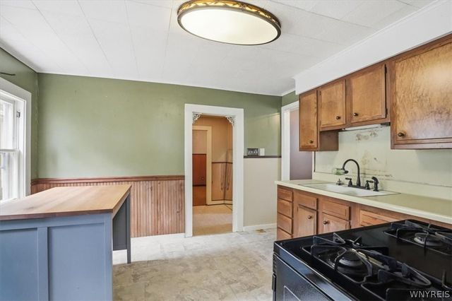 82 Peter Street, Buffalo, NY 14207