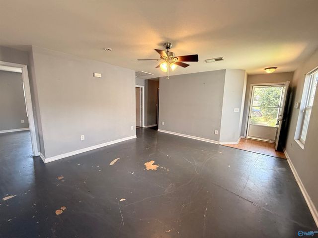 137 Jesse Layne Drive, Harvest, AL 35749