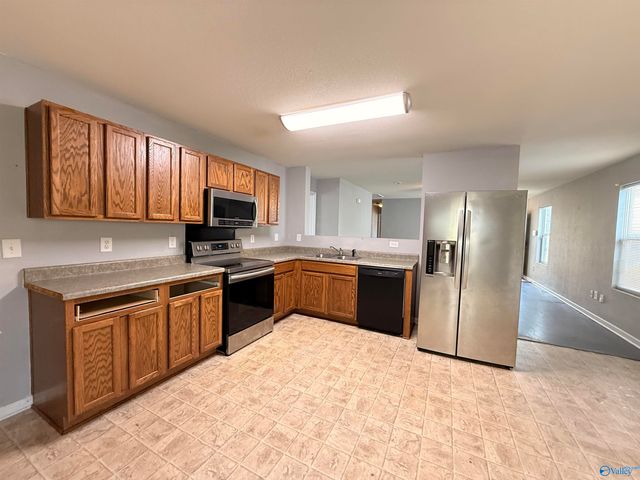 137 Jesse Layne Drive, Harvest, AL 35749