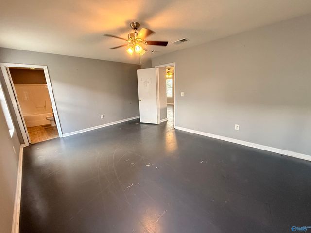 137 Jesse Layne Drive, Harvest, AL 35749