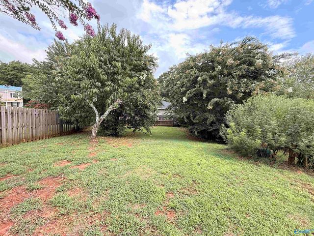 137 Jesse Layne Drive, Harvest, AL 35749