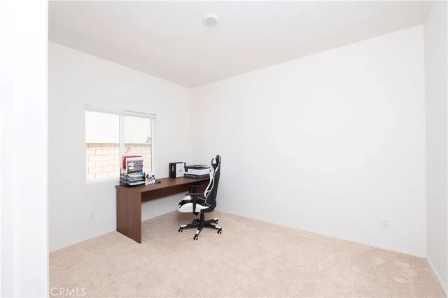 15667 San Diego Ln, Victorville, CA 92394