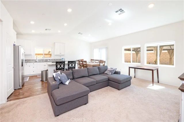 15667 San Diego Ln, Victorville, CA 92394