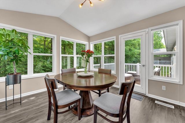 6690 Green Valley Court, Caledonia, MI 49316