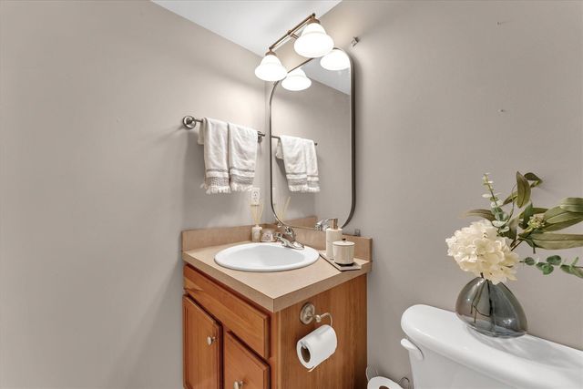 6690 Green Valley Court, Caledonia, MI 49316