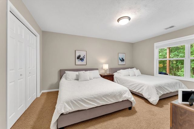 6690 Green Valley Court, Caledonia, MI 49316