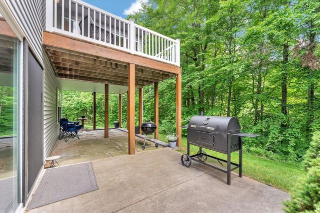 6690 Green Valley Court, Caledonia, MI 49316