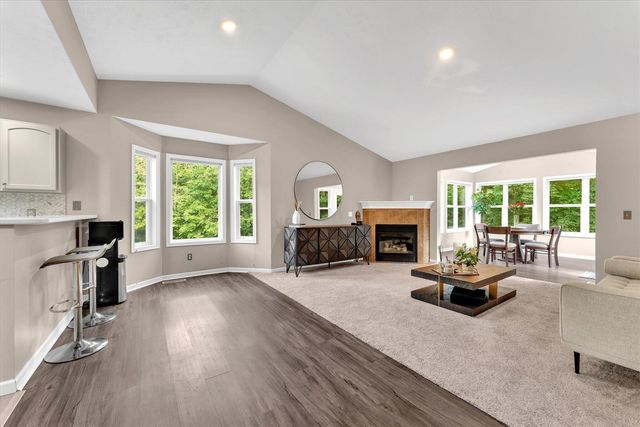 6690 Green Valley Court, Caledonia, MI 49316