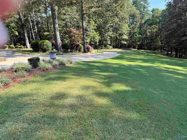 4806 Greenhill Blvd NW, Fort Payne, AL 35968