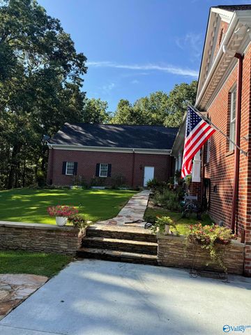 4806 Greenhill Blvd NW, Fort Payne, AL 35968