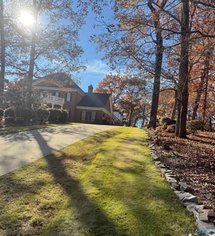 4806 Greenhill Blvd NW, Fort Payne, AL 35968