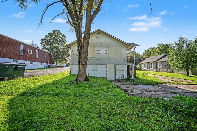 3070 N 33rd Street, Kansas City, KS 66104