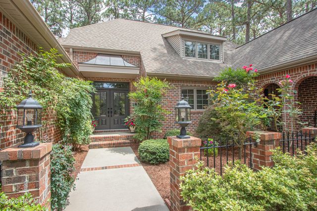 185 Baltusrol Lane, Pinehurst, NC 28374