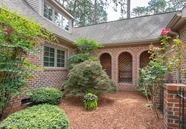 185 Baltusrol Lane, Pinehurst, NC 28374