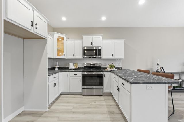 860 Bingham Pass, Fort Wayne, IN 46845