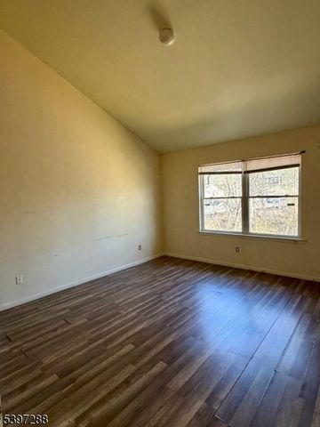 539 Union Ave 11, Irvington Twp., NJ 07111