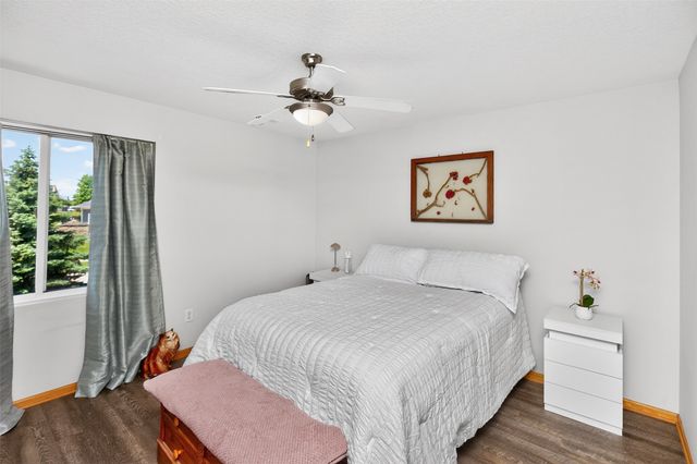 10029 Bayern Lane, Johnston, IA 50131
