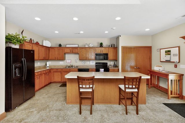 10029 Bayern Lane, Johnston, IA 50131
