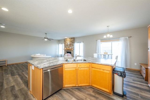 10029 Bayern Lane, Johnston, IA 50131