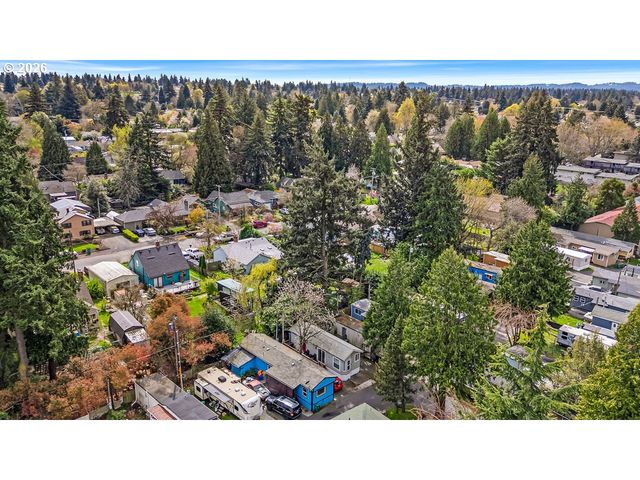 7120 Ne LOMBARD St 11, Portland, OR 97218