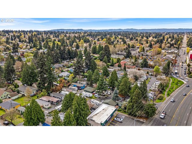 7120 Ne LOMBARD St 11, Portland, OR 97218