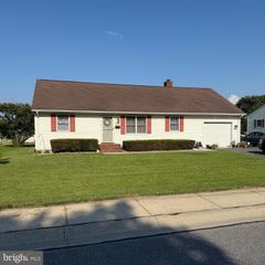 703 N WASHINGTON ST, Milford, DE 19963