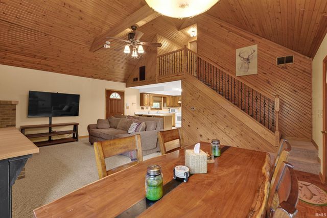 1271 Cedar Lane, Spencer, IN 47460