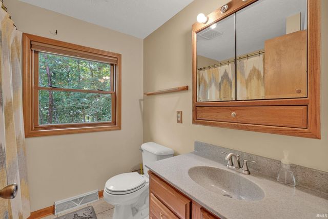 1271 Cedar Lane, Spencer, IN 47460