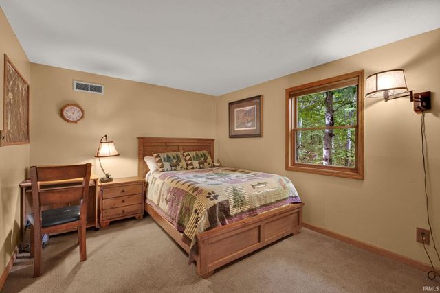 1271 Cedar Lane, Spencer, IN 47460