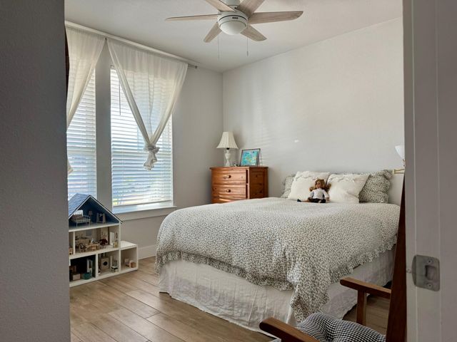 1202 Sage Thrasher CIR, Dripping Springs, TX 78620