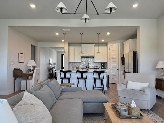 1202 Sage Thrasher CIR, Dripping Springs, TX 78620