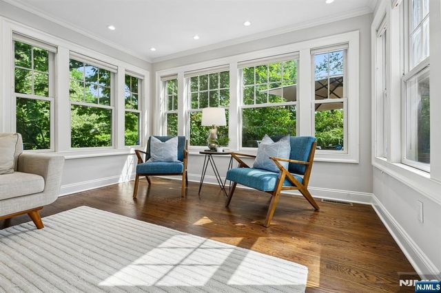 11 Mount Vernon Road, Montclair, NJ 07043