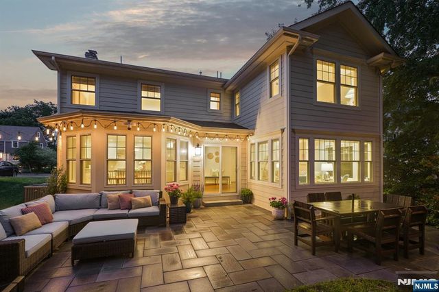 11 Mount Vernon Road, Montclair, NJ 07043